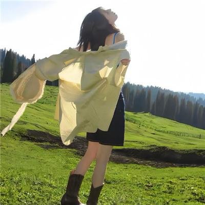 千钧。一发